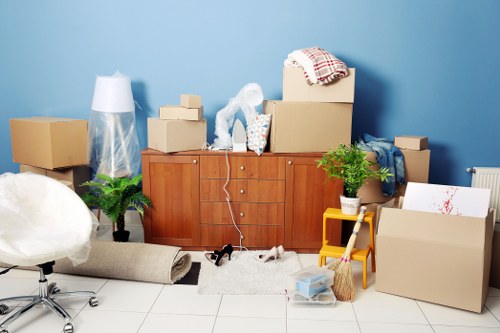 Planning a flat move in Tufnellpark with boxes and furniture ready