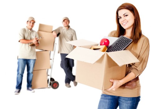 Staff training and safe lifting methods used by a Tufnellpark removals team